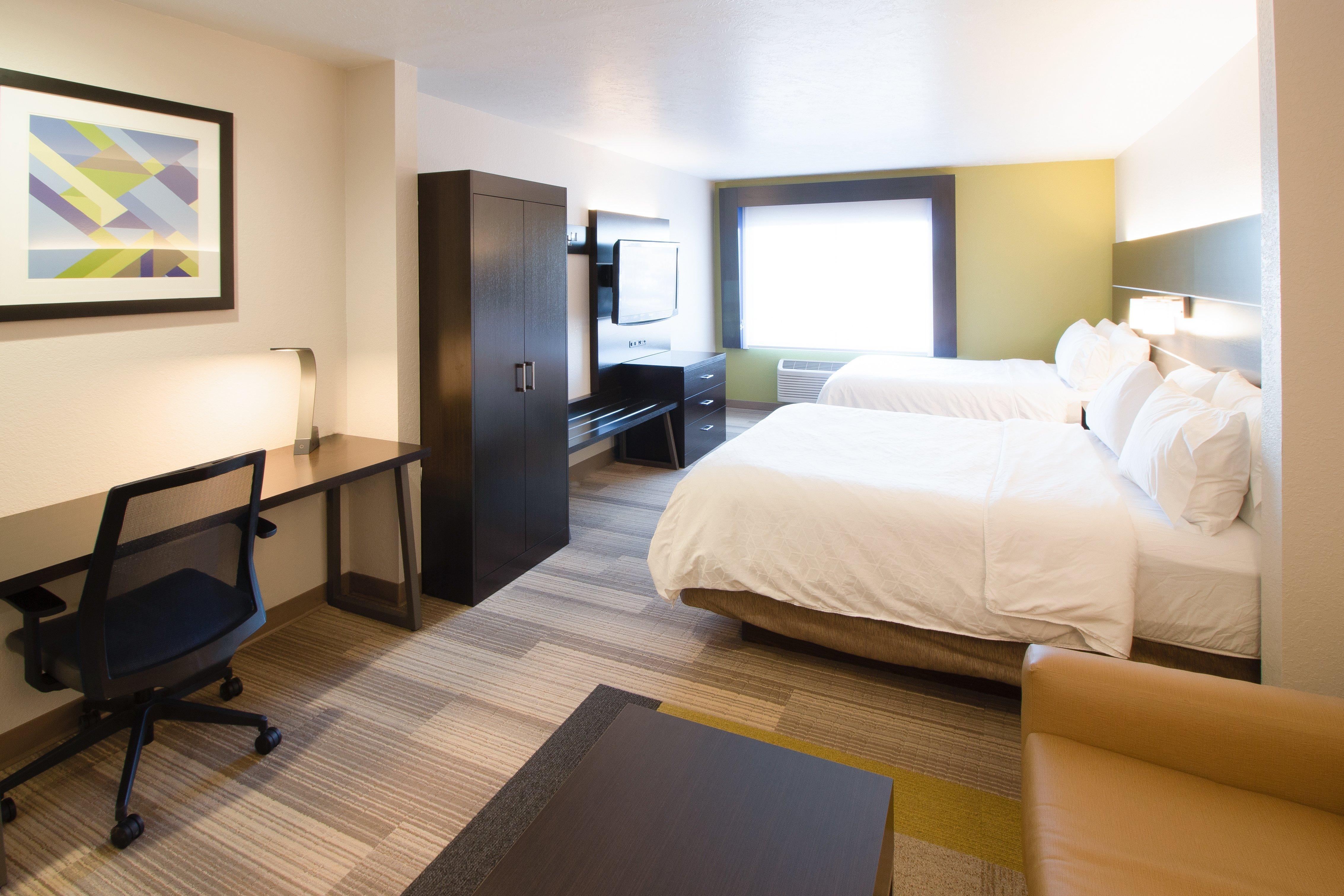 Holiday Inn Express & Suites Le Mars By Ihg Exterior photo